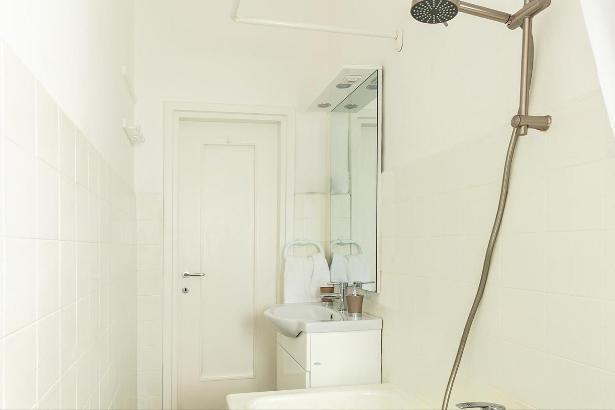 Dehomes - Porta Vittoria Comfort Suite Milan Bagian luar foto